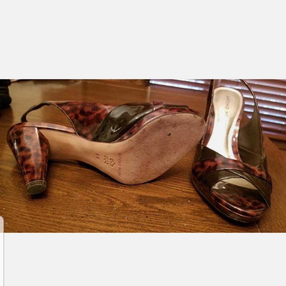 Antonio Melani Patent Leather brown Tortoise heels - Picture 4 of 4